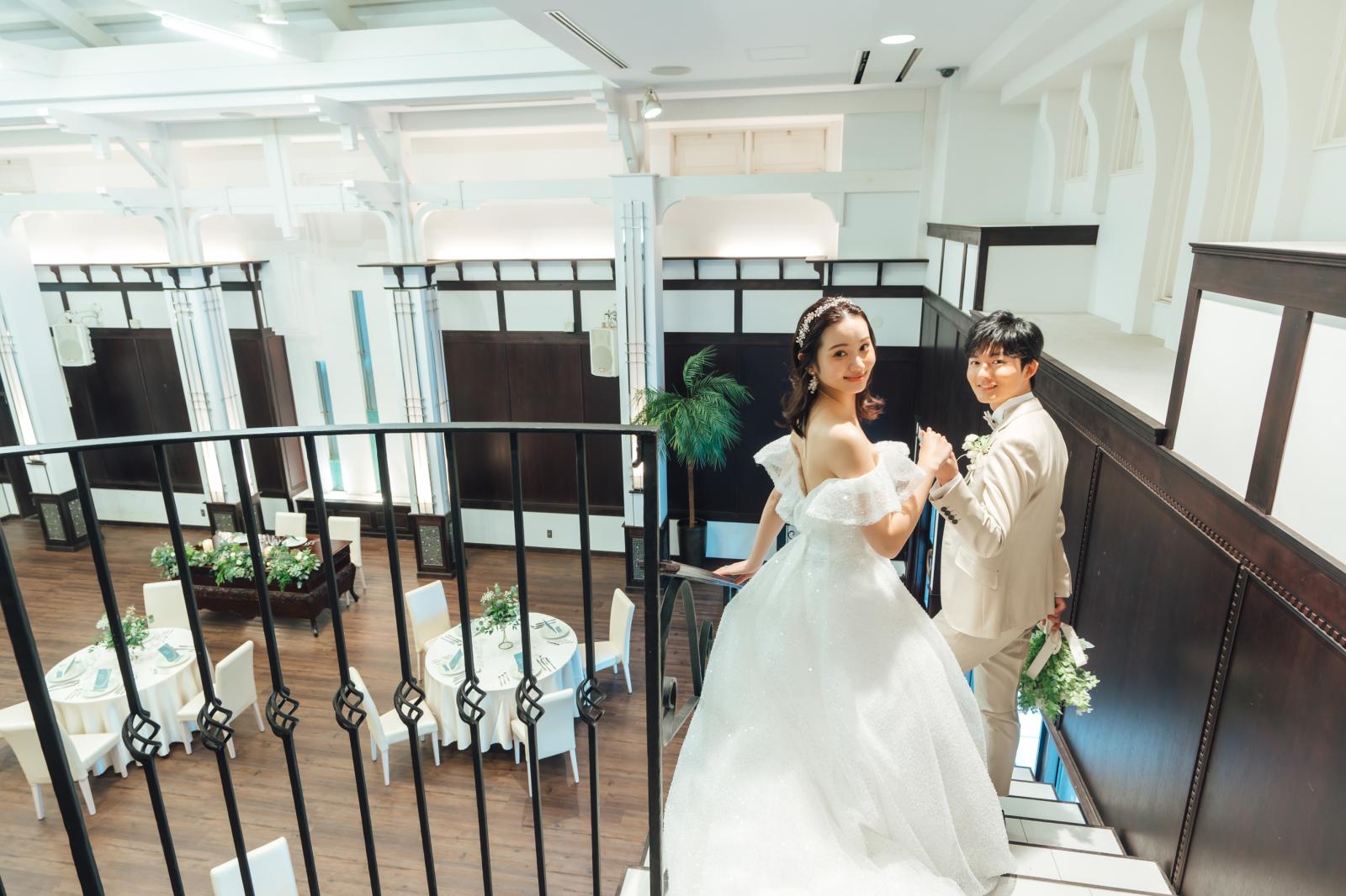 大人気の階段入場演出