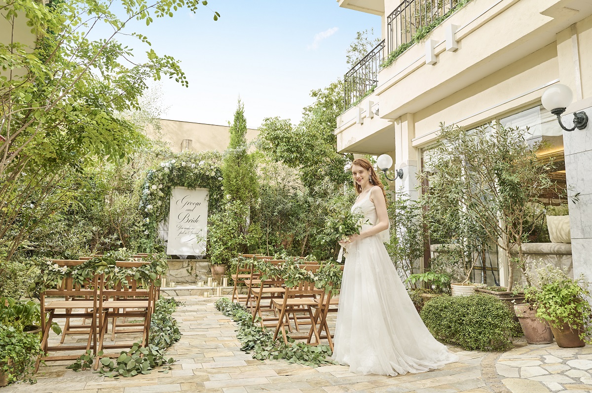 四季それぞれの趣を味わえるガーデン挙式も人気