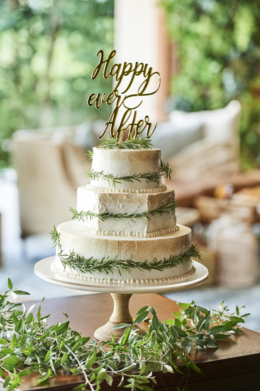 結婚式のテーマやテーマカラーに合わせて世界にたったひとつを叶えよう