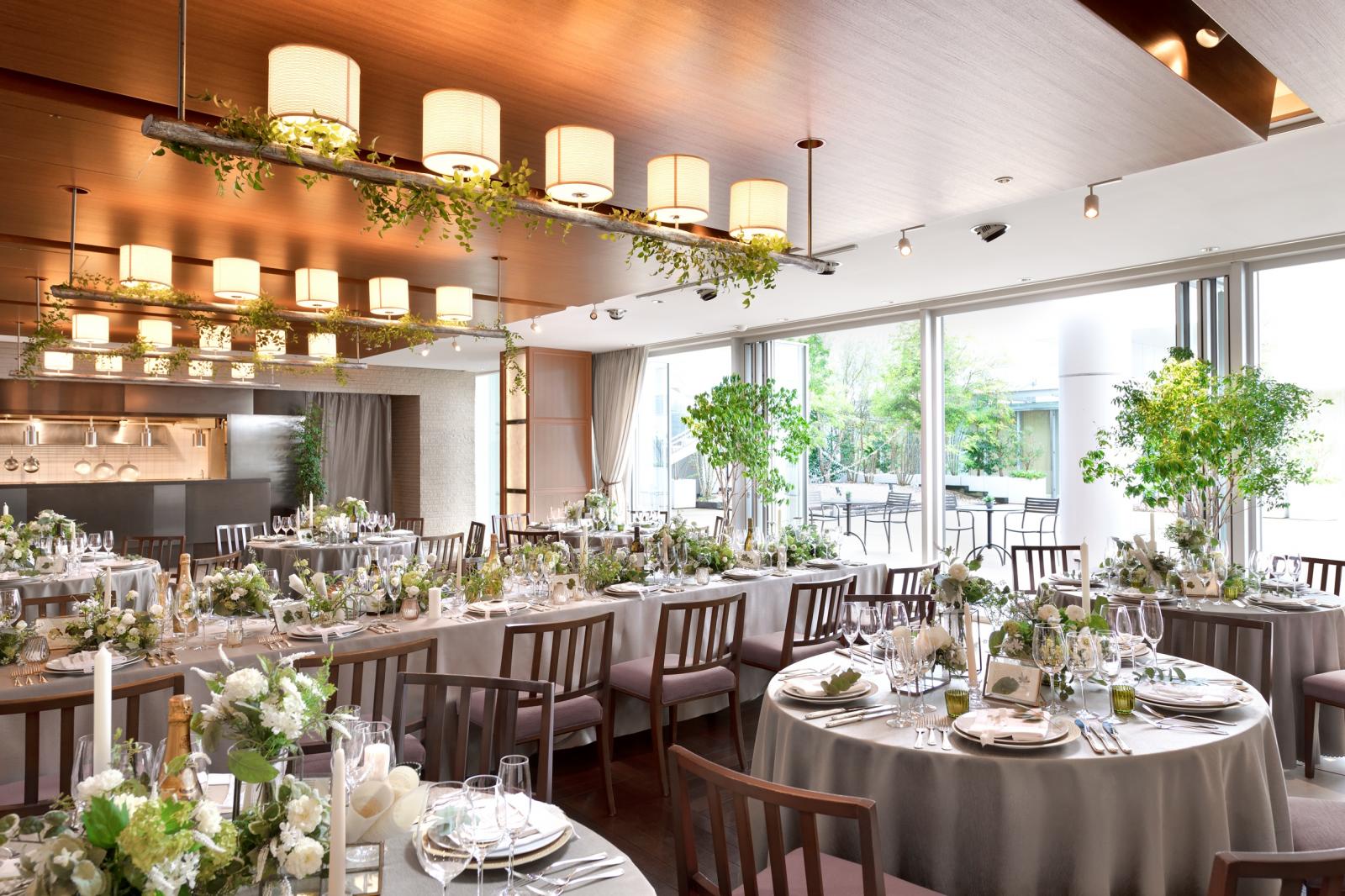 オープンキッチン＆ガーデンスペースでアットホーム＆ナチュラルなパーティが叶う