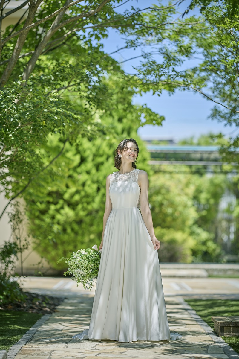 専属のドレスコーディネートがおふたりの理想をヒアリングし、おふたりにぴったりのドレスをご提案