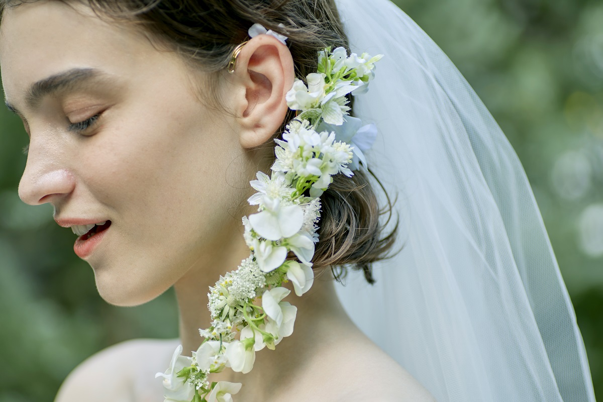 お花屋さんとも直接打ち合わせができるのでお花を使用したアレンジも可能