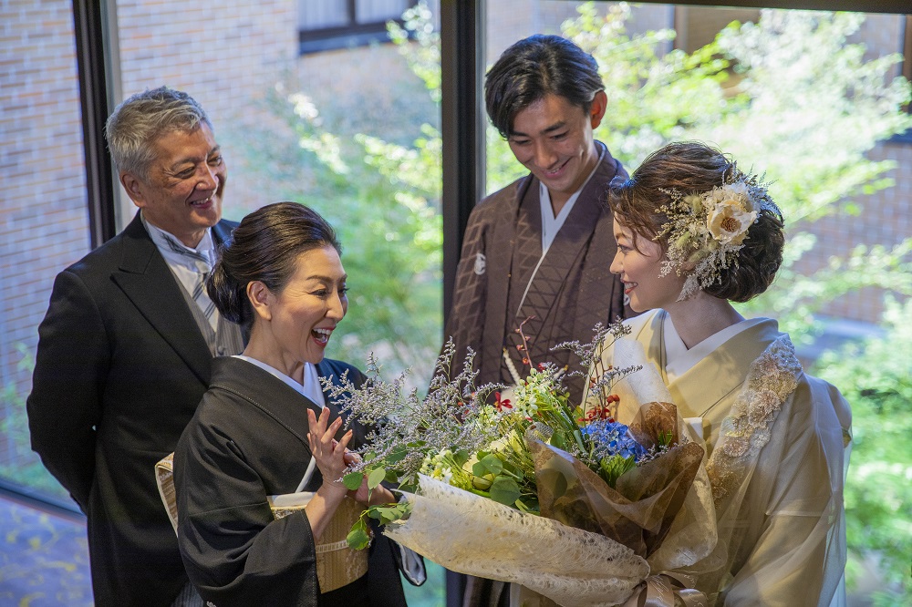 ご家族へのお披露目は感謝の気持ちを伝えやすい♪