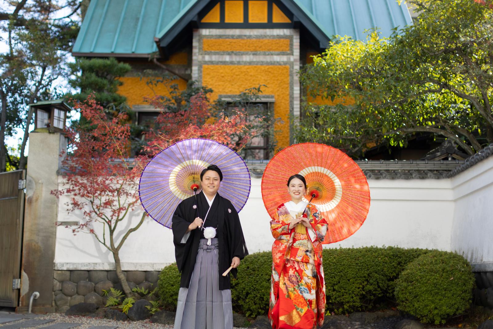 ご結婚式当日のロケーション撮影だからこそ<br />
表情もより素敵に