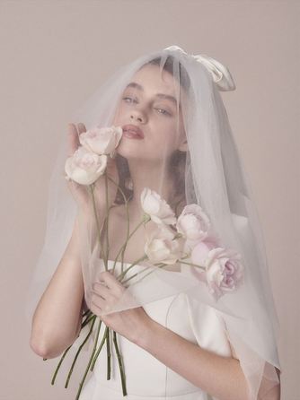 【B.DRESSER】花嫁からも人気の高い、愛知県内では希少なインポートブランドの最新ドレスを取扱い