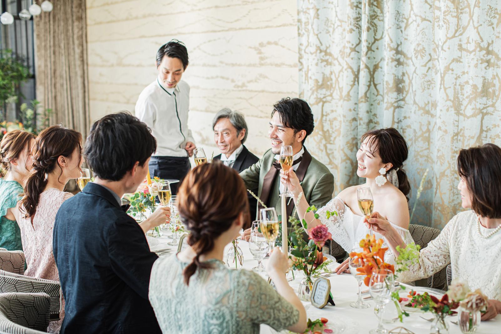 「予約の取れないレストラン」としても人気！少人数での家族婚や食事会も人気のパーティ会場