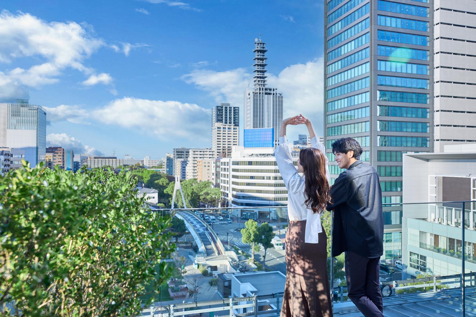 結婚式の余韻に浸りながら迎える翌朝。テラスで朝食を食べたり、ヨガを楽しむなど滞在中の楽しみはお客様次第。