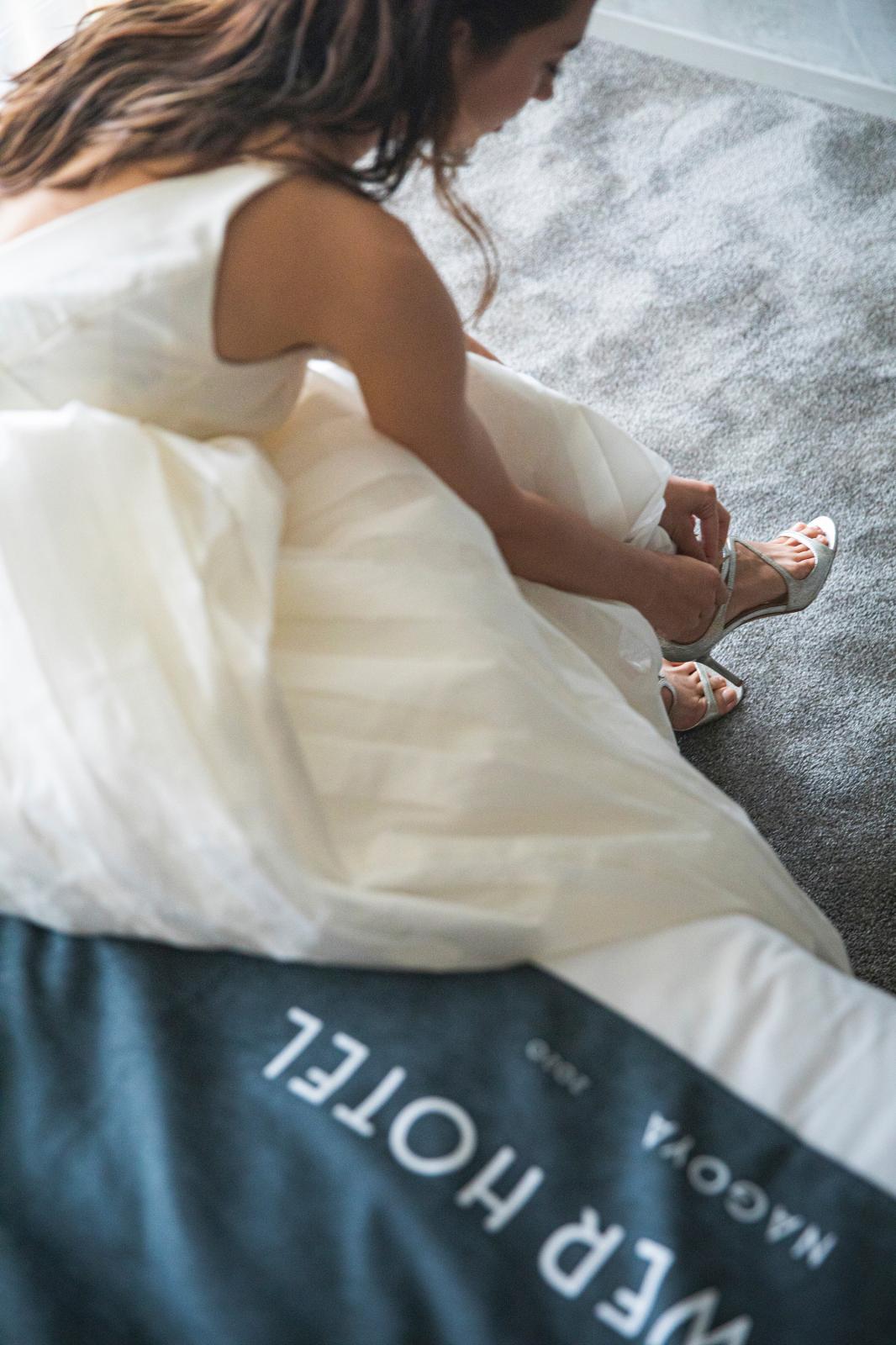 結婚式後も余韻に浸りながら、客室で贅沢な時間を過ごすことができる滞在型ウェディング。