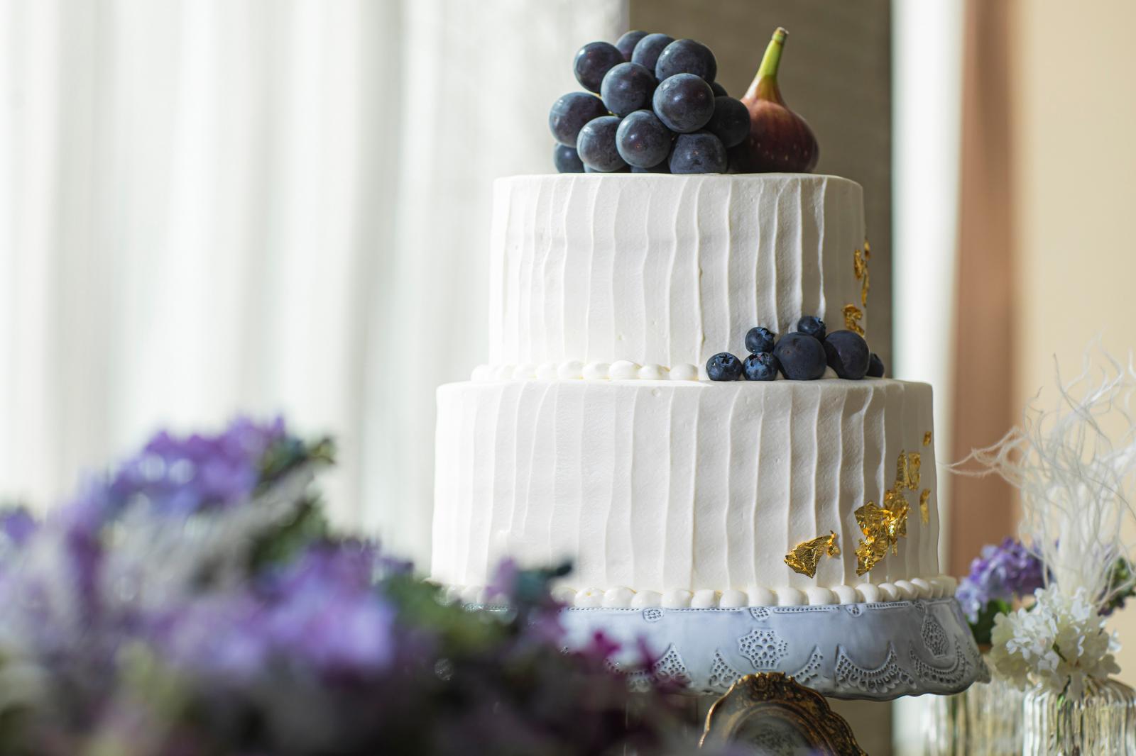 結婚式の1時間前に仕上げる出来立て生ケーキは味も絶品。