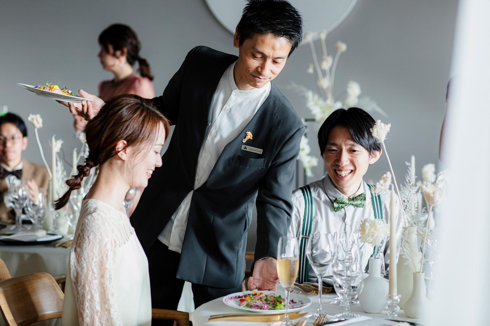 専属ソムリエがマリアージュするワインやドリンクのおもてなし。