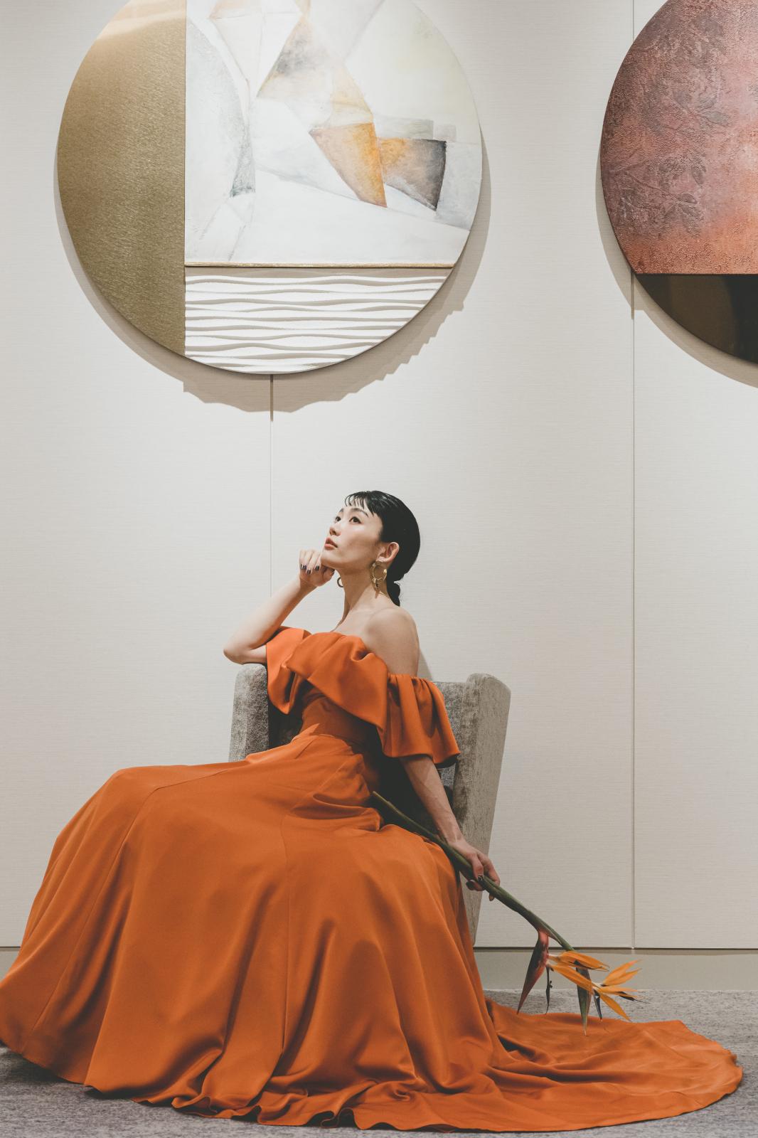 まるで美術館にいるかのようにアートを堪能する<br />
贅沢なひととき