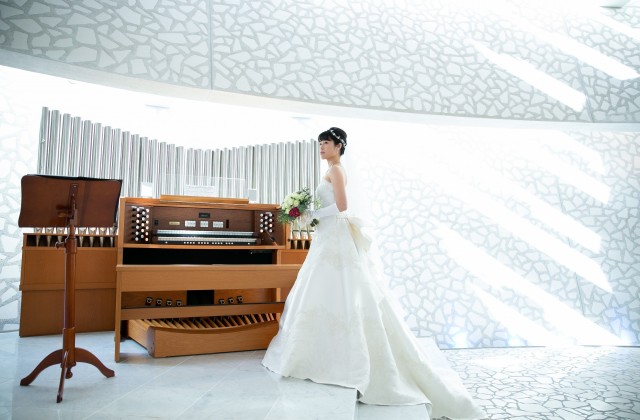 パイプオルガンの生演奏をお楽しみいただけます