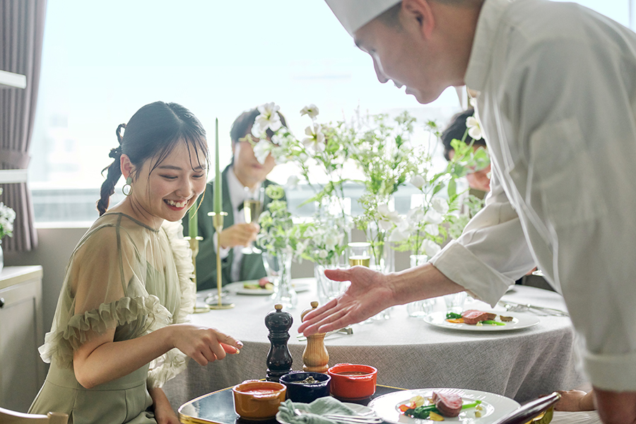 気兼ねすることなくお食事をお楽しみいただける、お箸でいただけるフレンチベースのフルコース