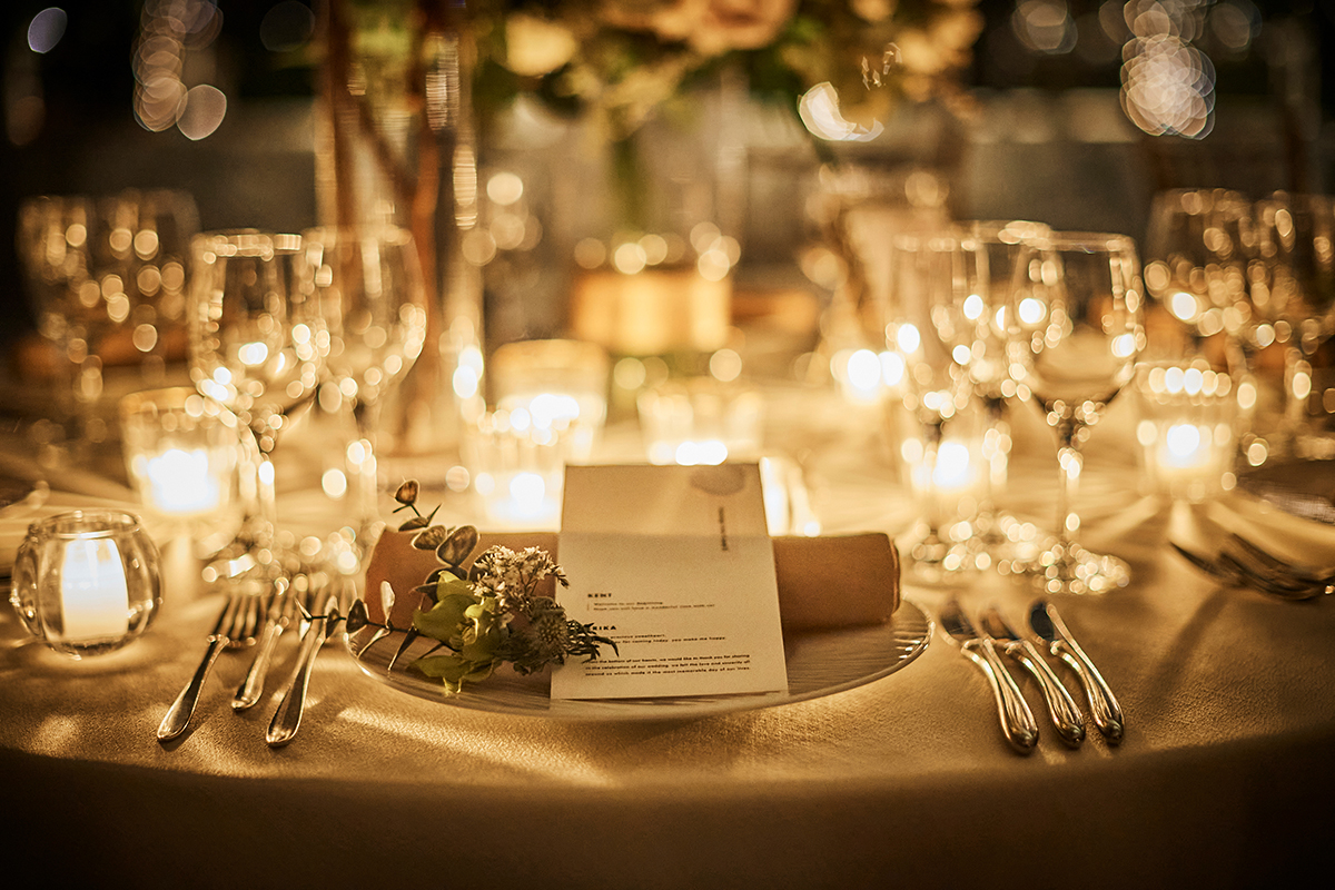 ロマンチックな灯りが、より幻想的な雰囲気に華を添える