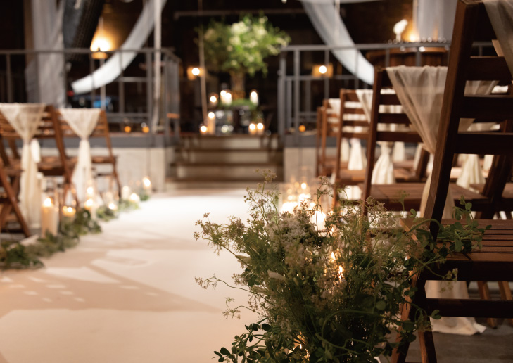 幸せいっぱいの挙式♡こだわりの装飾がお二人を包みます。