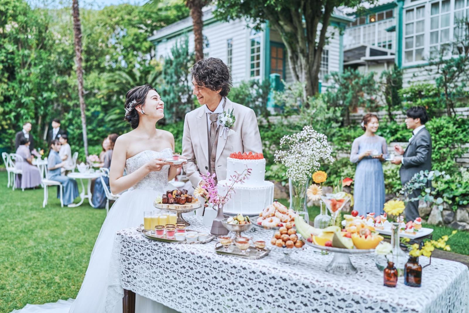 ガーデンを併設した一般非公開の異人館で過ごす一日は、『こんな結婚式はじめて』と皆さまの心に残る時間に