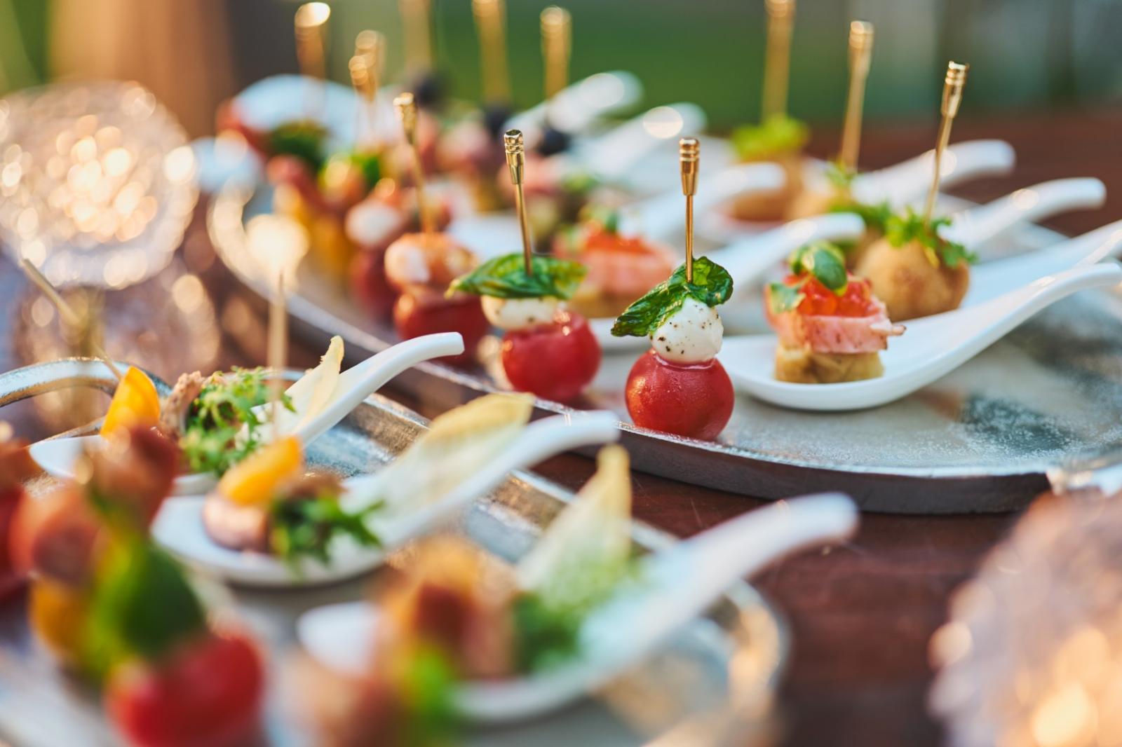 美食とともに、ゲスト皆さまと自然に会話が膨らむパーティタイム