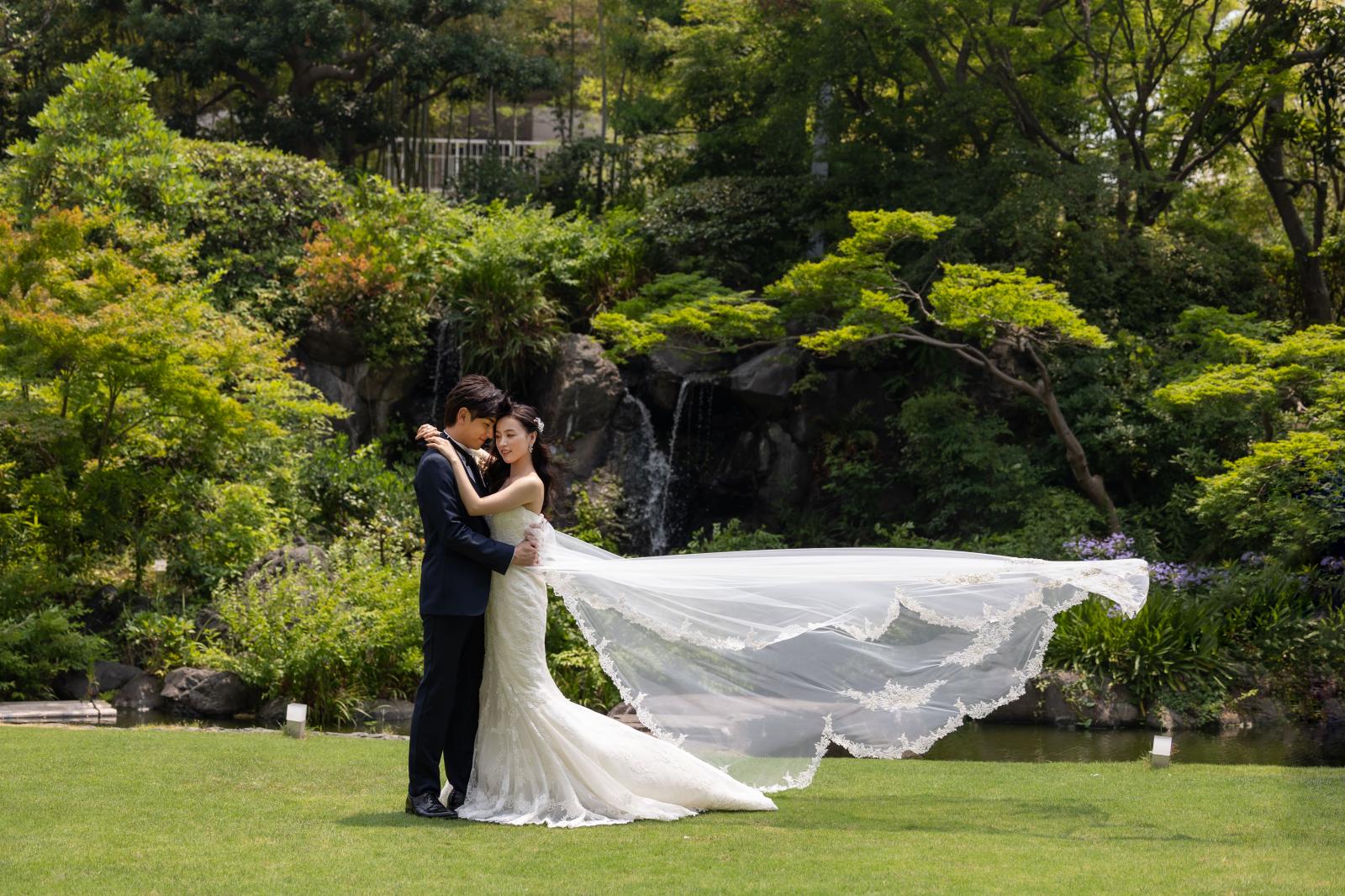 ドレスも和装も映える