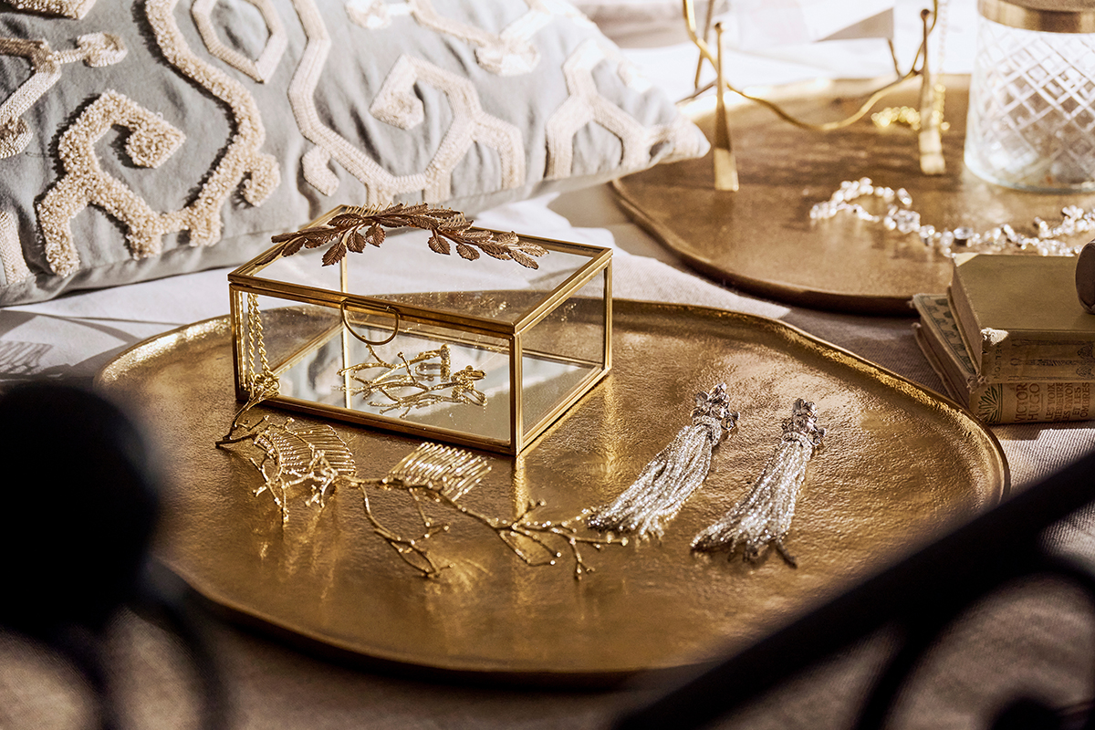 思い出のアクセサリーは持込OK