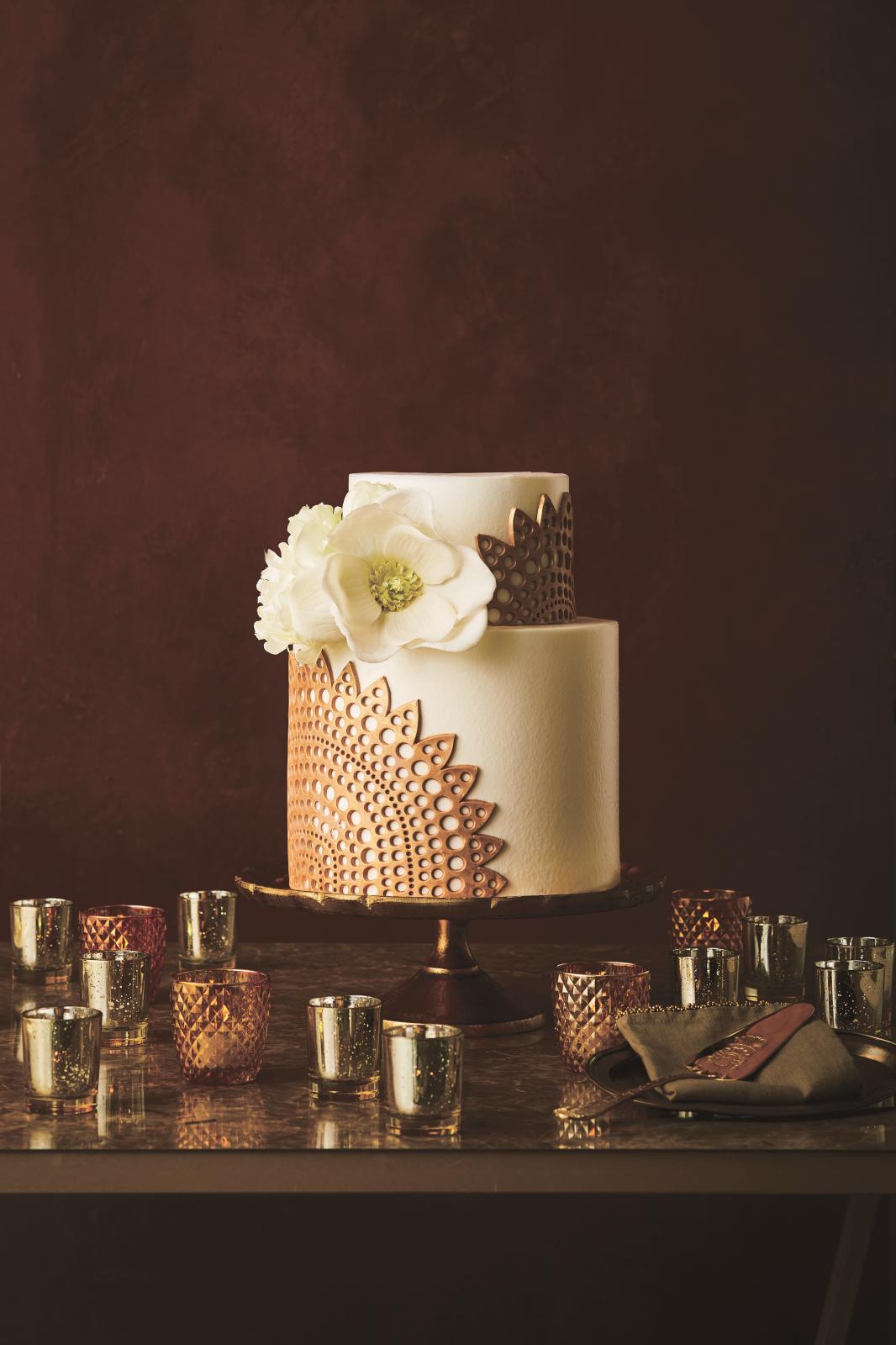 ふたりのコンセプトに合わせたオーダーメイドのケーキ