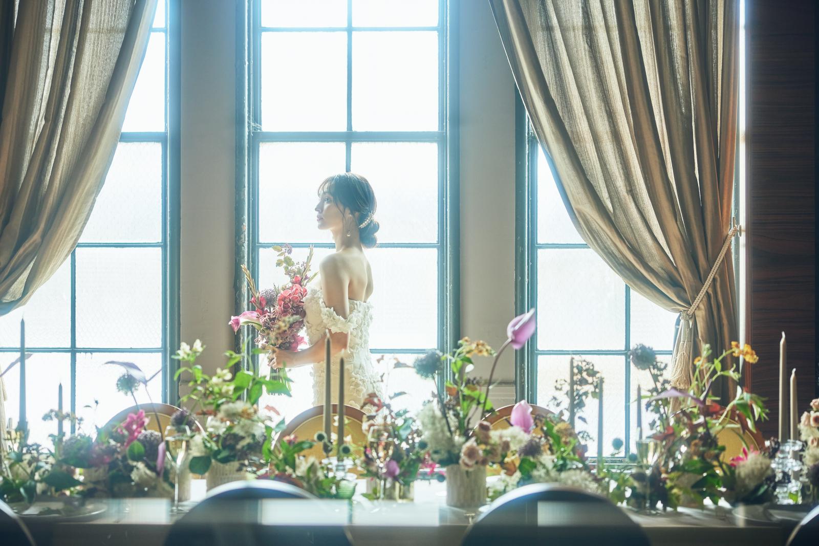 やわらかな自然光に見守られ いつもは照れくさい想いも今日だけは