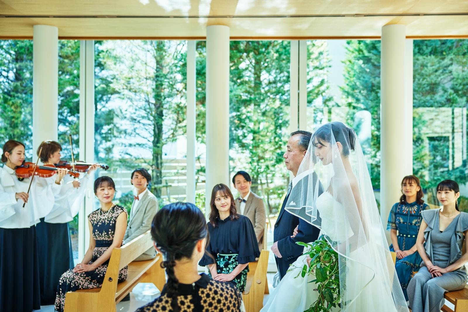 バージンロードを1歩ずつ歩くごとに想い出がよみがえる