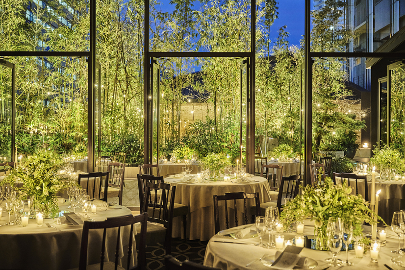 キャンドル装飾が映えるトワイライトタイム