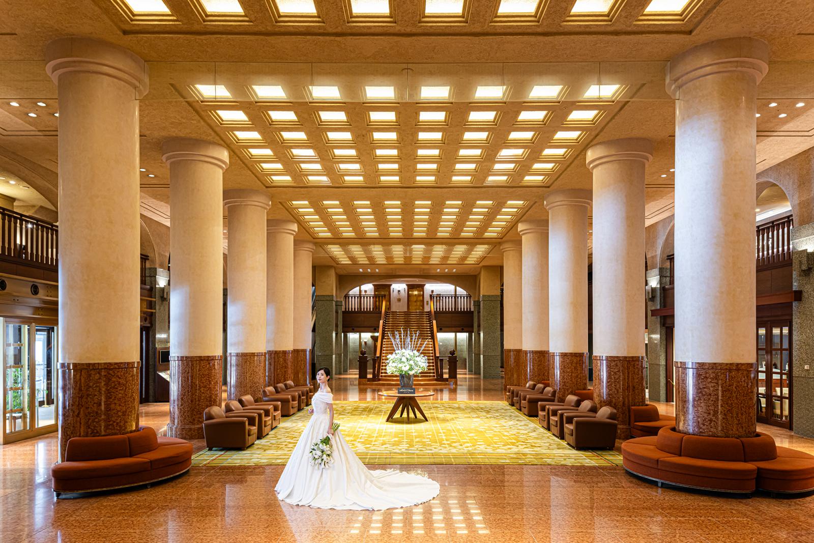 国内外の賓客を迎えてきたホテルのメインロビー