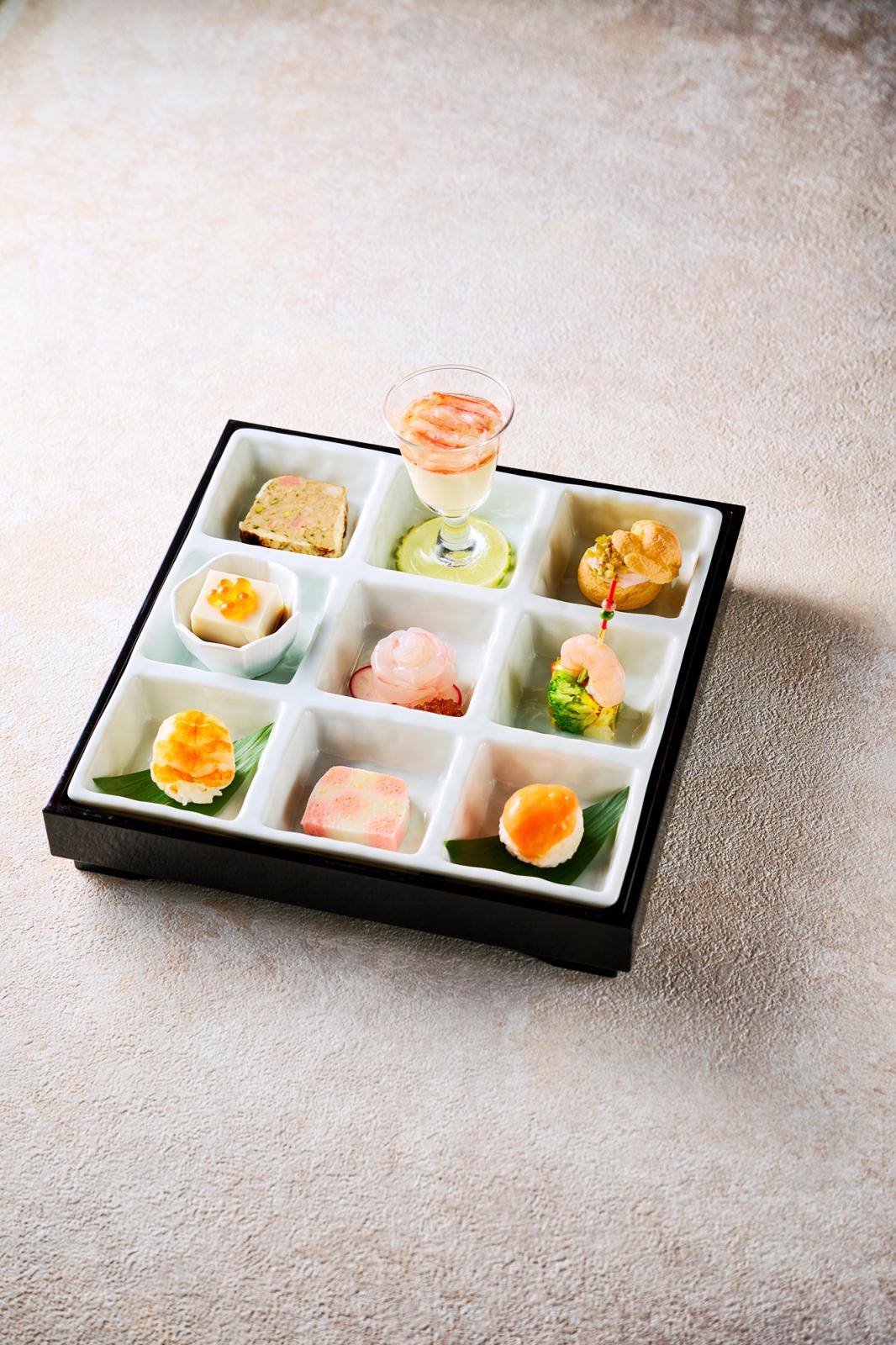 京都らしい味わいを演出「9種パレット仕立ての前菜取り合わせ」