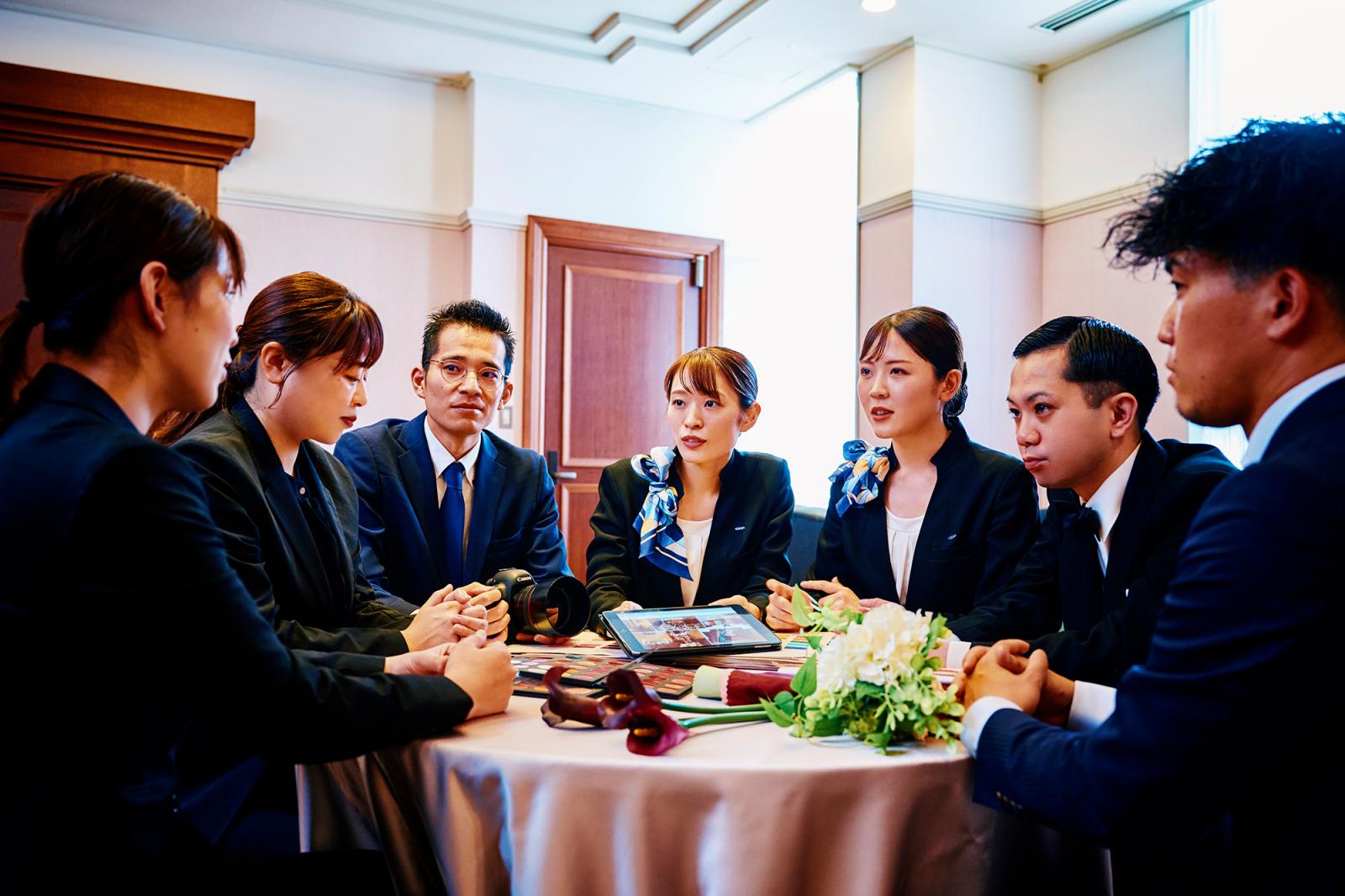 ひと組ごとにミーティングを行い、おふたりの想いを共有