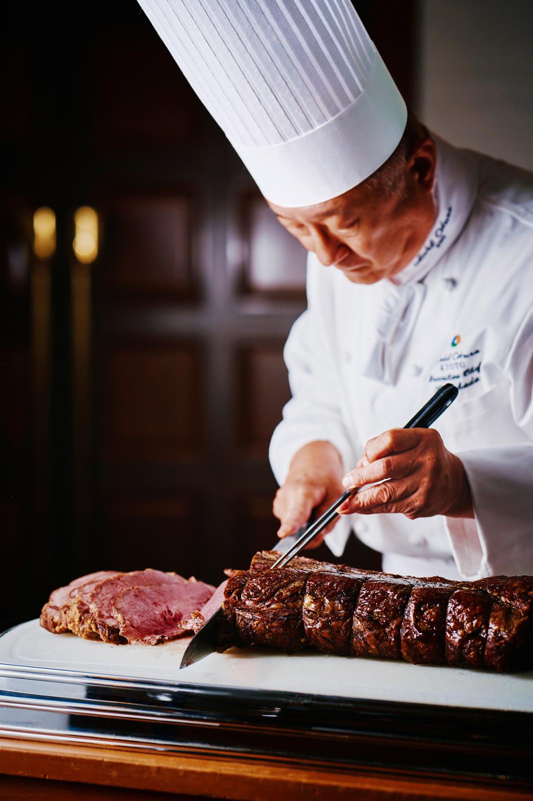 人気のウエディングメニューの豪華フルコース試食会。伝統の味と技が光るもてなしの料理を確認！