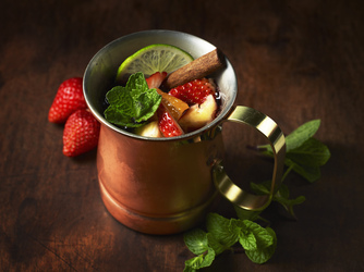 燦めく新鮮なフルーツ