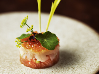 お年寄りから小さいお子様まで食べやすいよう工夫されている