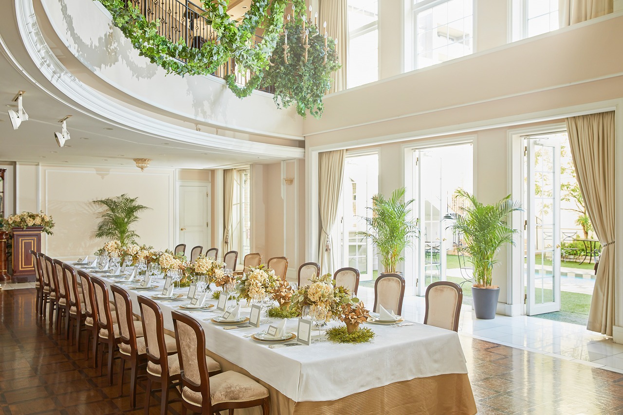 収容人数60名<br />
会場レイアウトも自由自在◎