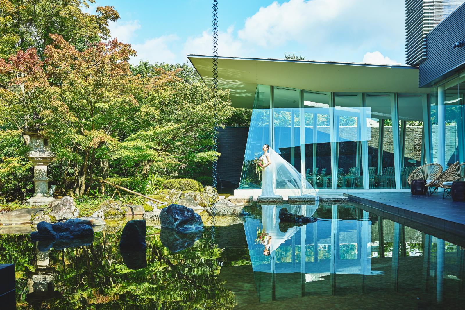 季節によって様々な表情を感じられる庭園