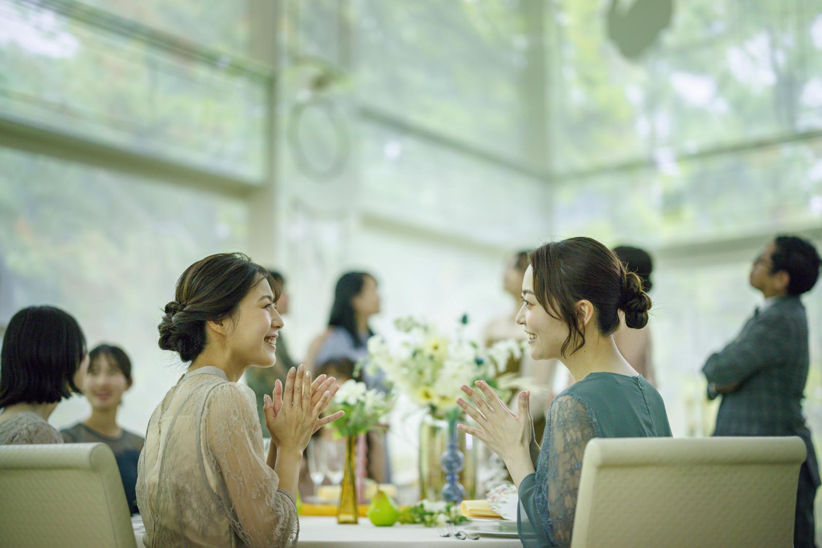 360度会場一面を彩るマッピング演出でゲストを魅了して♪