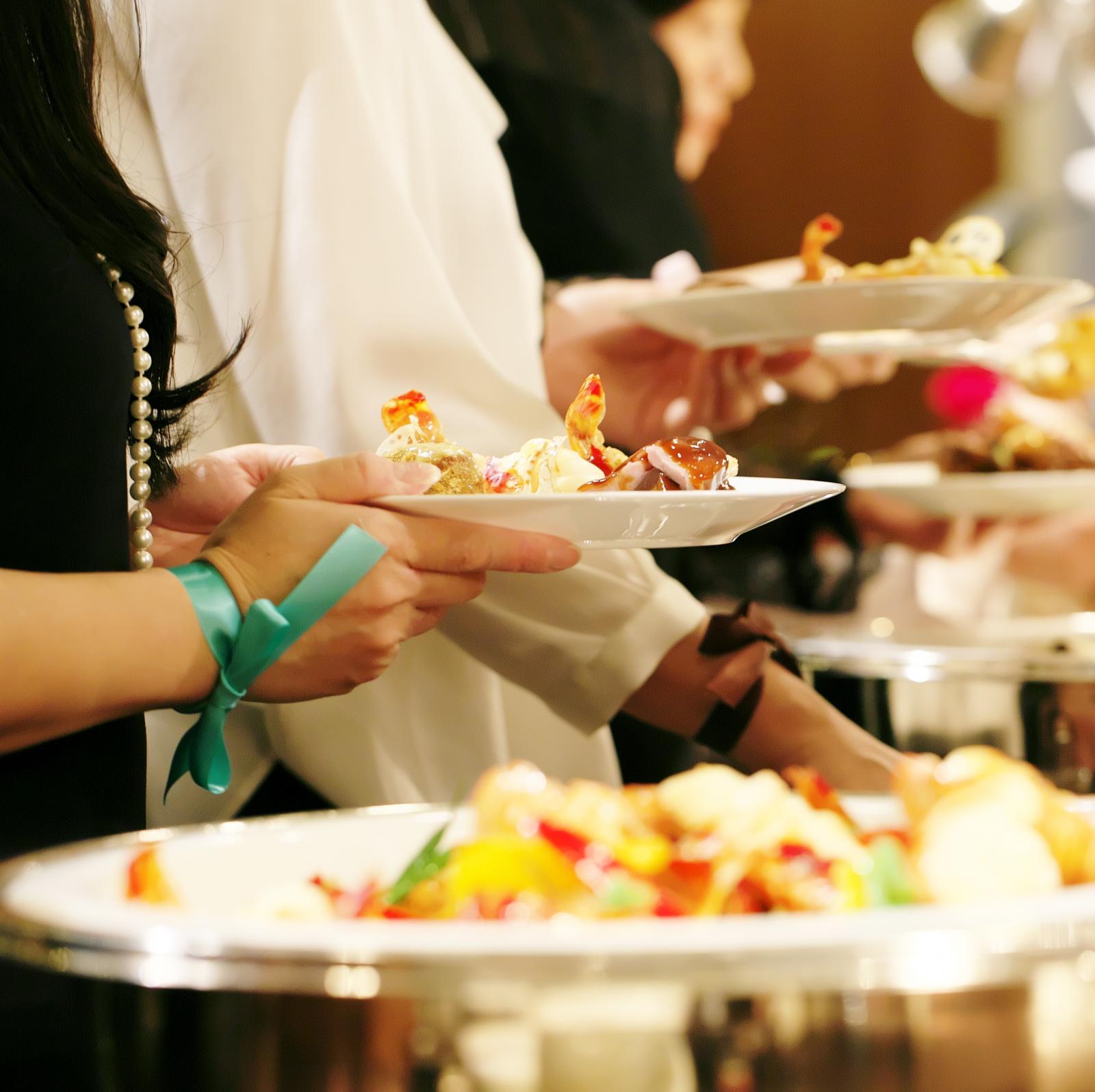 世界料理オリンピック金メダリストのビュッフェ料理は想像以上に豪華！