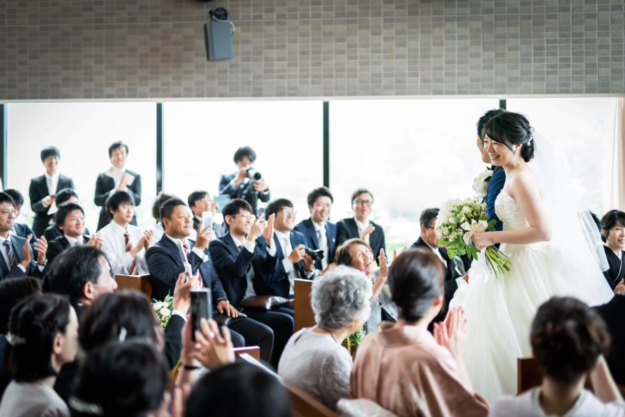 最大人数80名様収容のチャペル。キリスト教式や人前挙式が可能。プロポーズセレモニーなどでも利用可