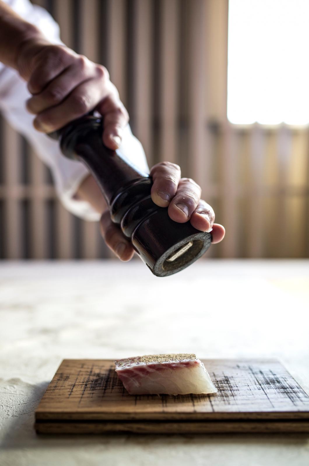 おもてなしの心から生まれたアンジェリカキュイジーヌは厳選した旬の食材をふんだんに使用しています