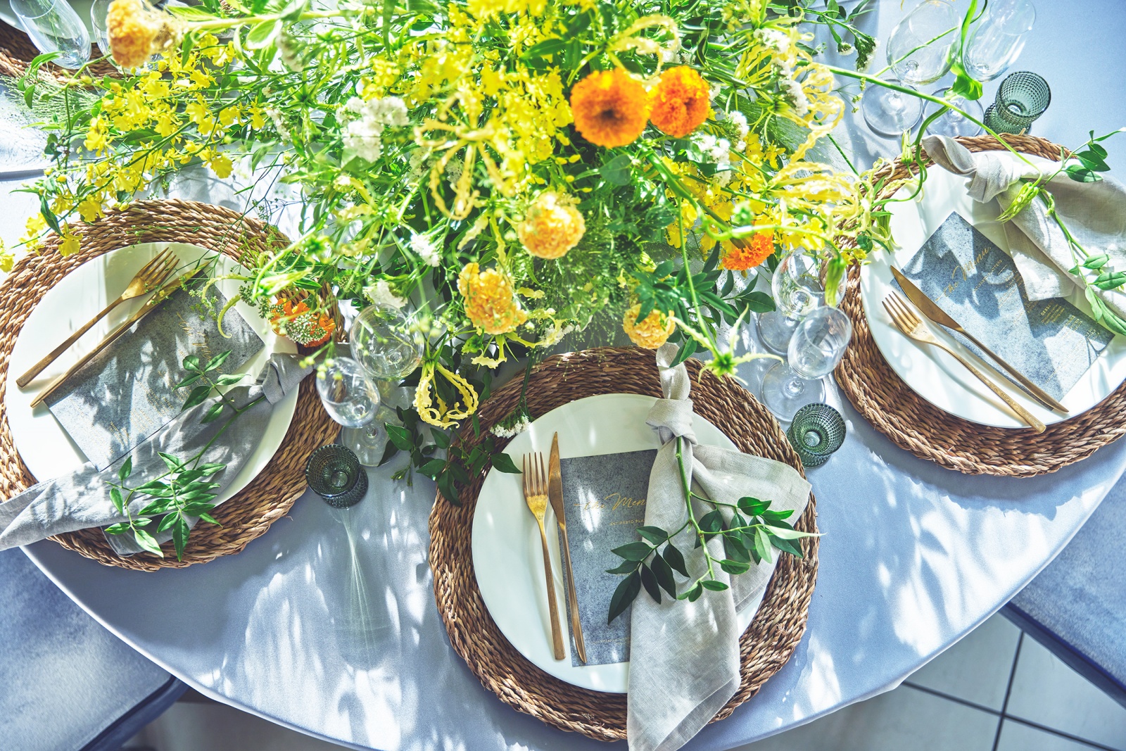 ペーパーアイテムもオシャレなものを多数ご用意♪手作りもOK