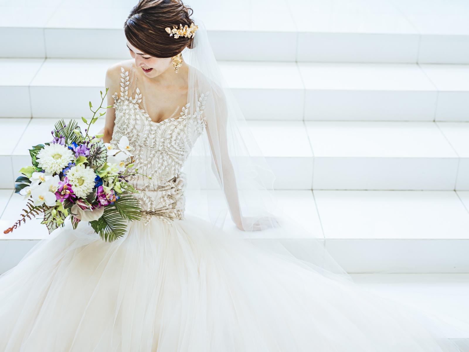 一生に一度のお衣装、こだわりの一着を一緒に見つけましょう！