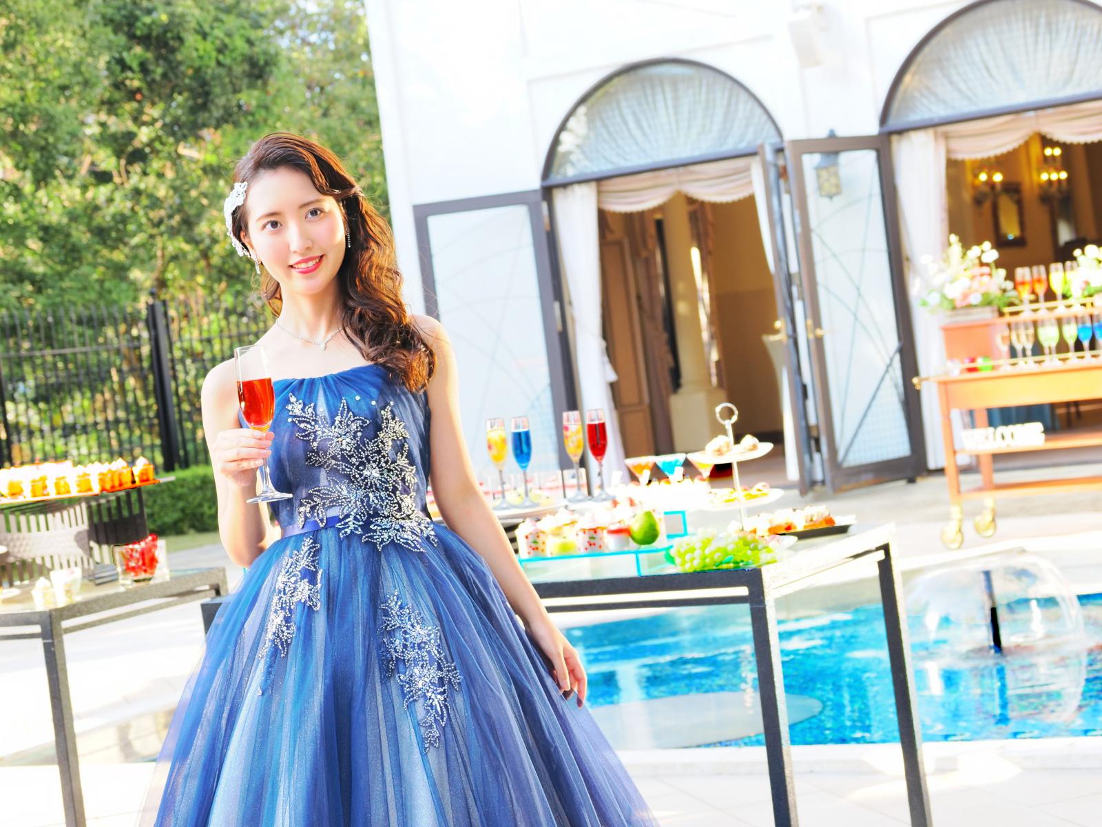 ガーデンには泉があり煌めきと揺らぎを感じながら、優しい笑顔に包まれ特別な一日をお過ごしいただけます。