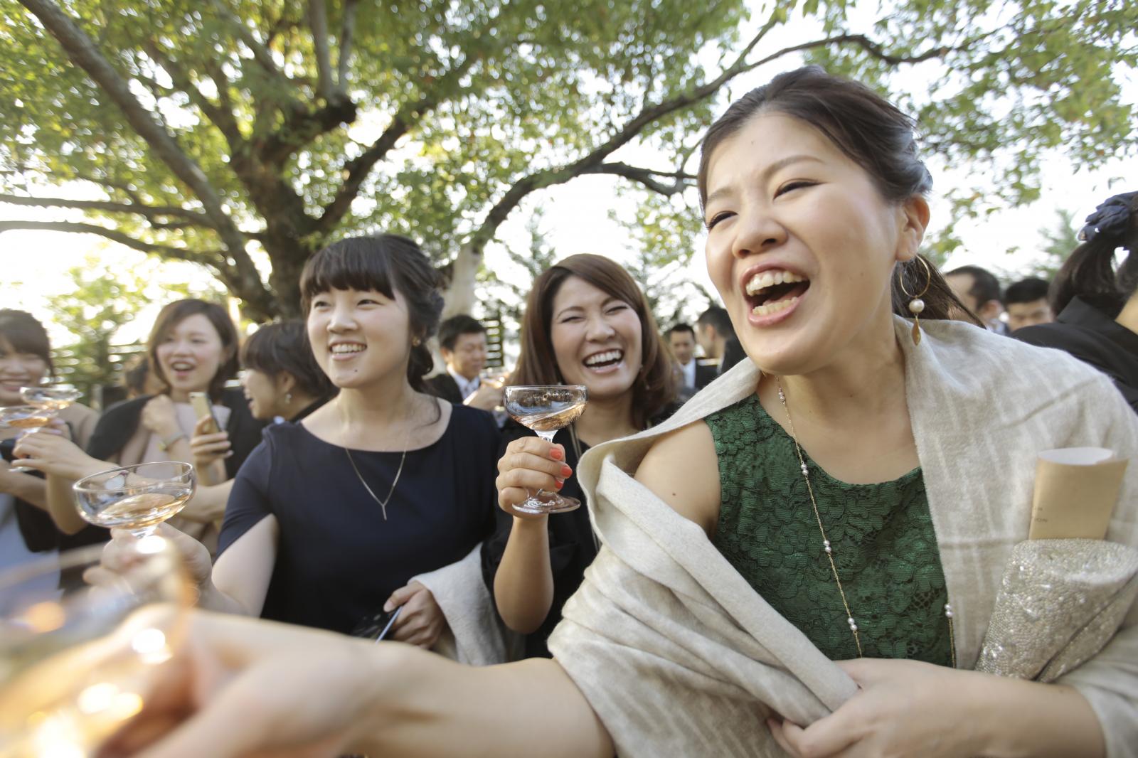 ゲストにも心からの笑顔で過ごしてもらえる結婚式はきっと忘れられないものになります