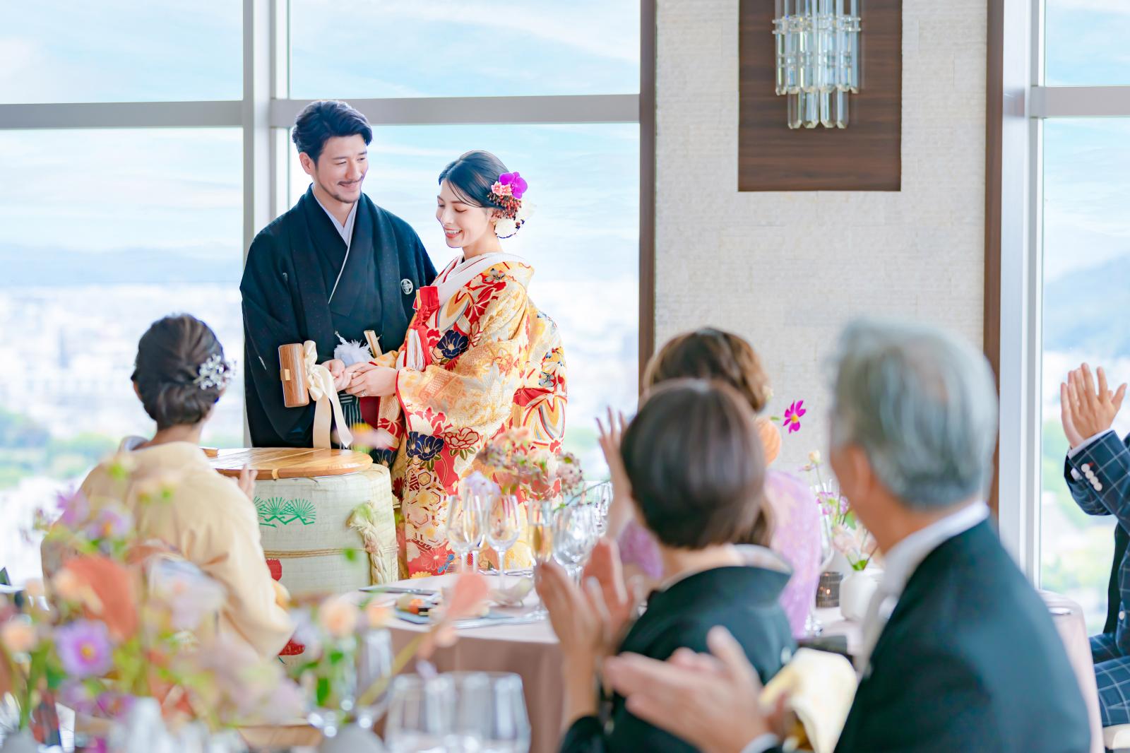 『鏡開き』で華やかな演出を