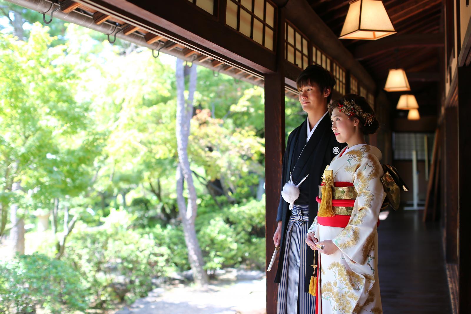 色打掛や振袖での挙式も人気