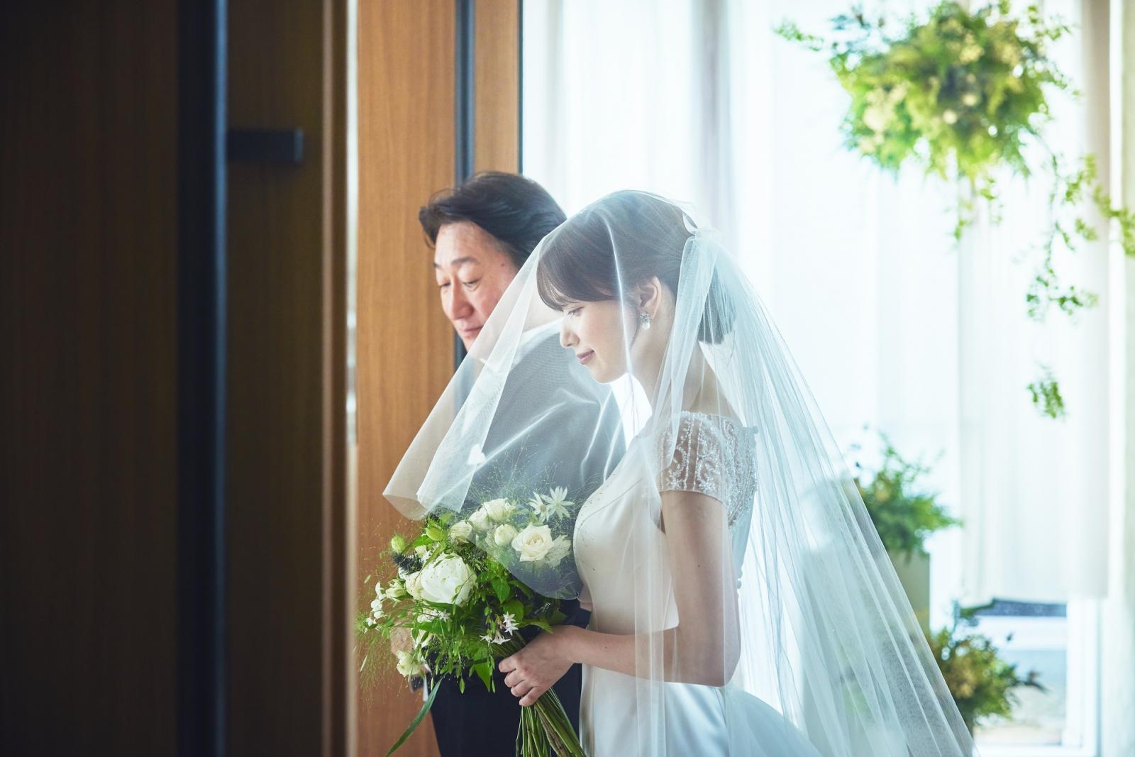 バージンロードを1歩ずつ歩くごとに想い出がよみがえる