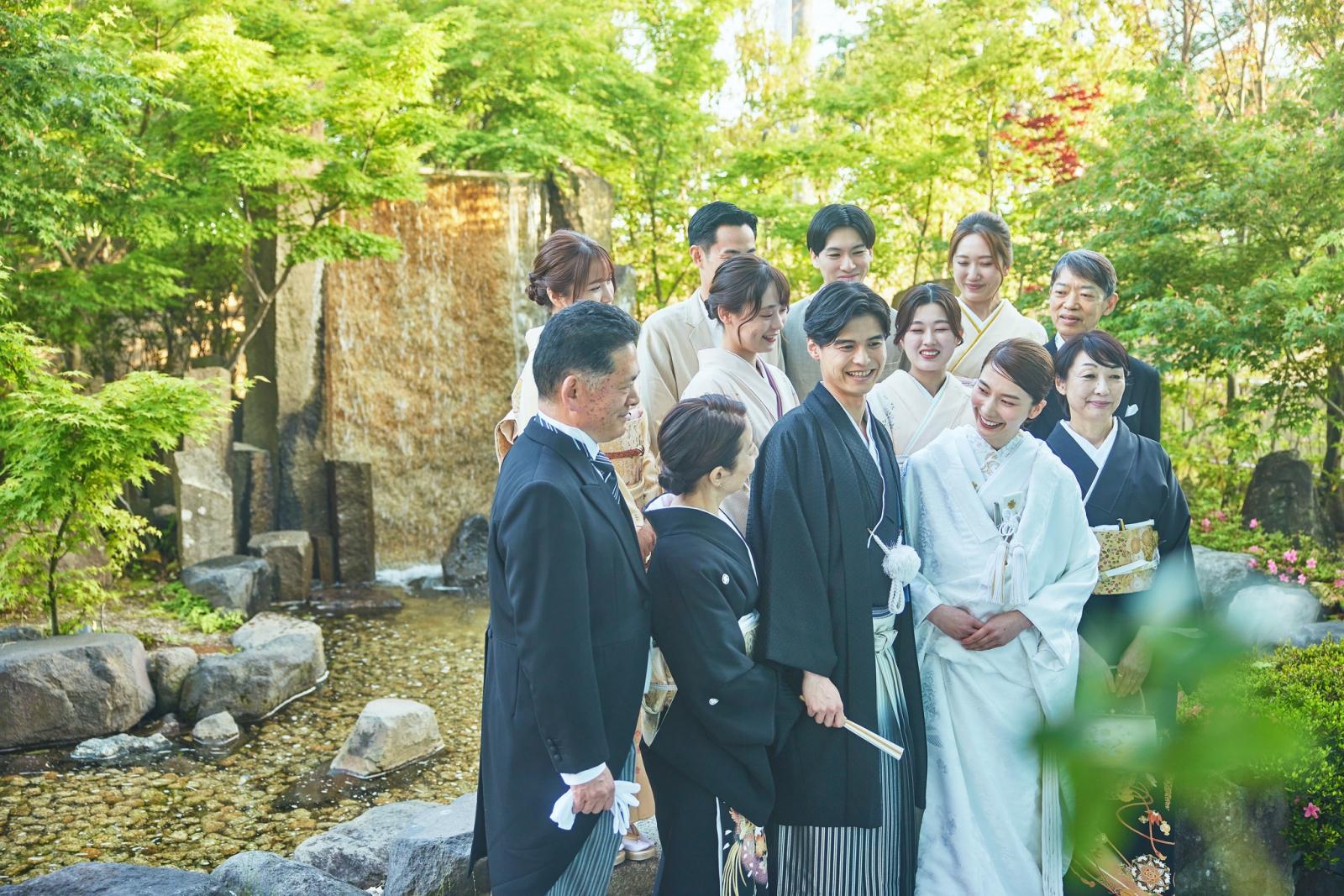 木漏れ日あふれる貸切庭園で家族やゲストと特別な時間を