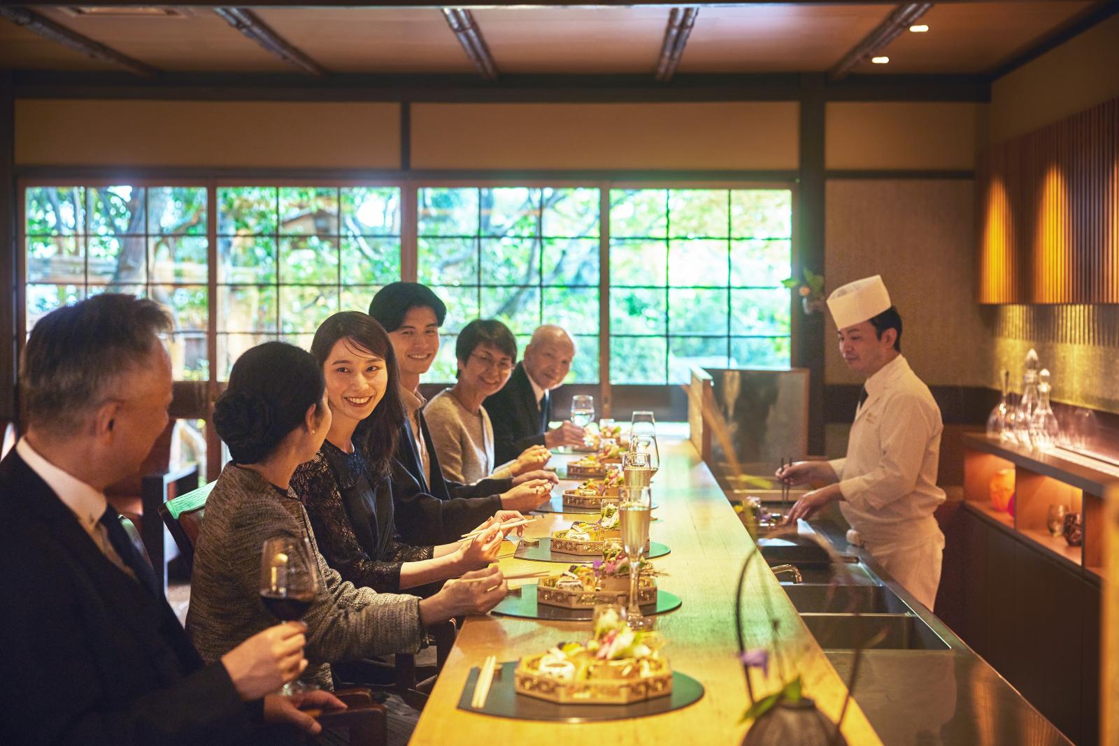 ご両家様の大切な日に、御祝の宴にふさわしいおもてなしを。