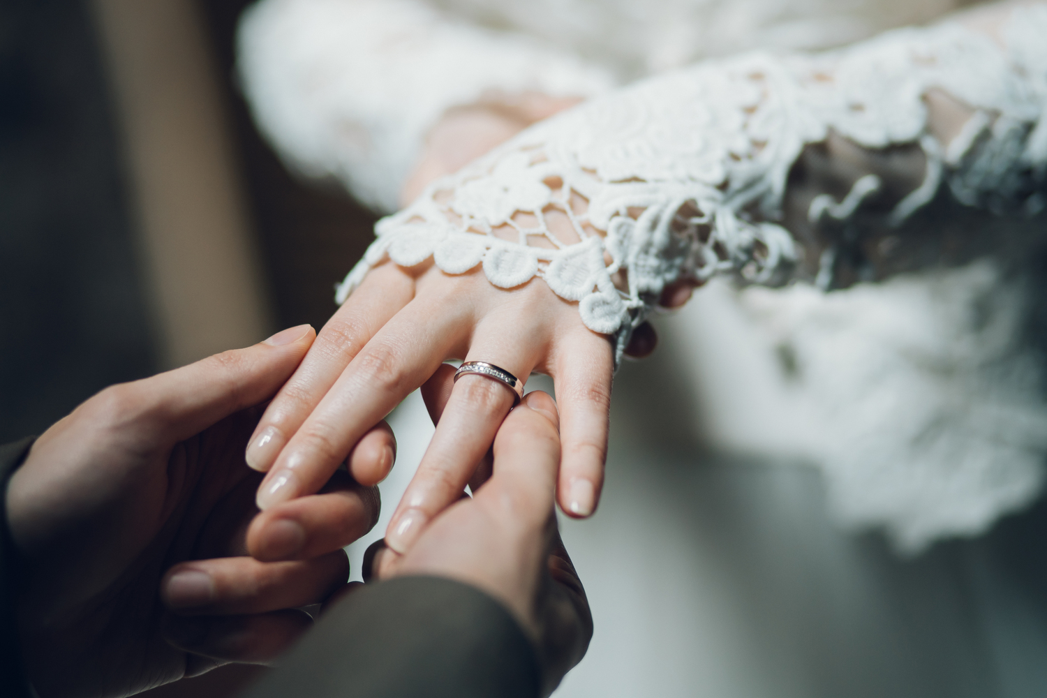 お二人の誓いを形にする指輪交換