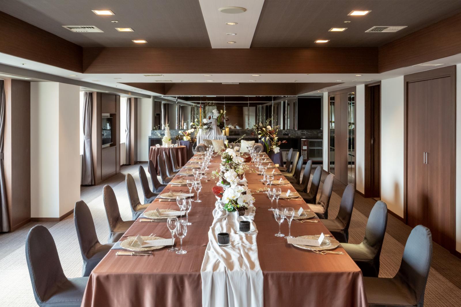 スイートルームのような洗練されたプライベート空間で、ごく親しい方々と和やかな時間を。【シリウス】